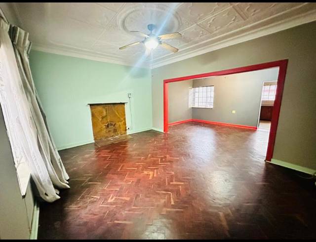 3 BEDROOM HOUSE FOR SALE IN KENSINGTON